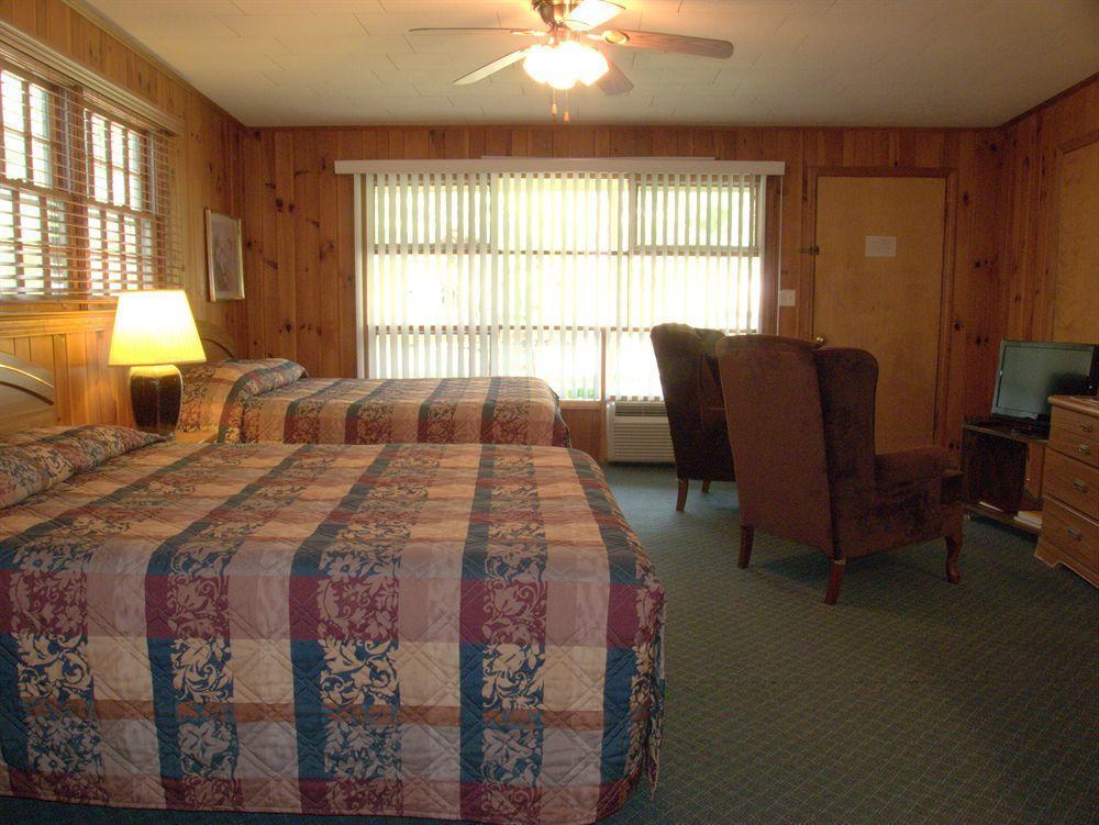 Mill House Lodge Flat Rock Exteriör bild