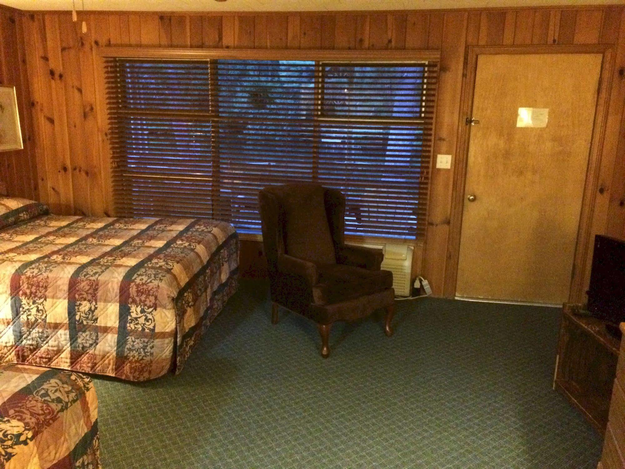 Mill House Lodge Flat Rock Exteriör bild